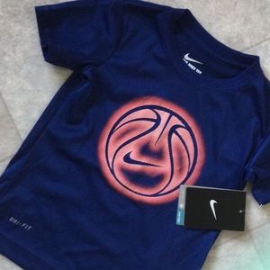 Nike DrI-Fit Tee 🏀☄️🌎